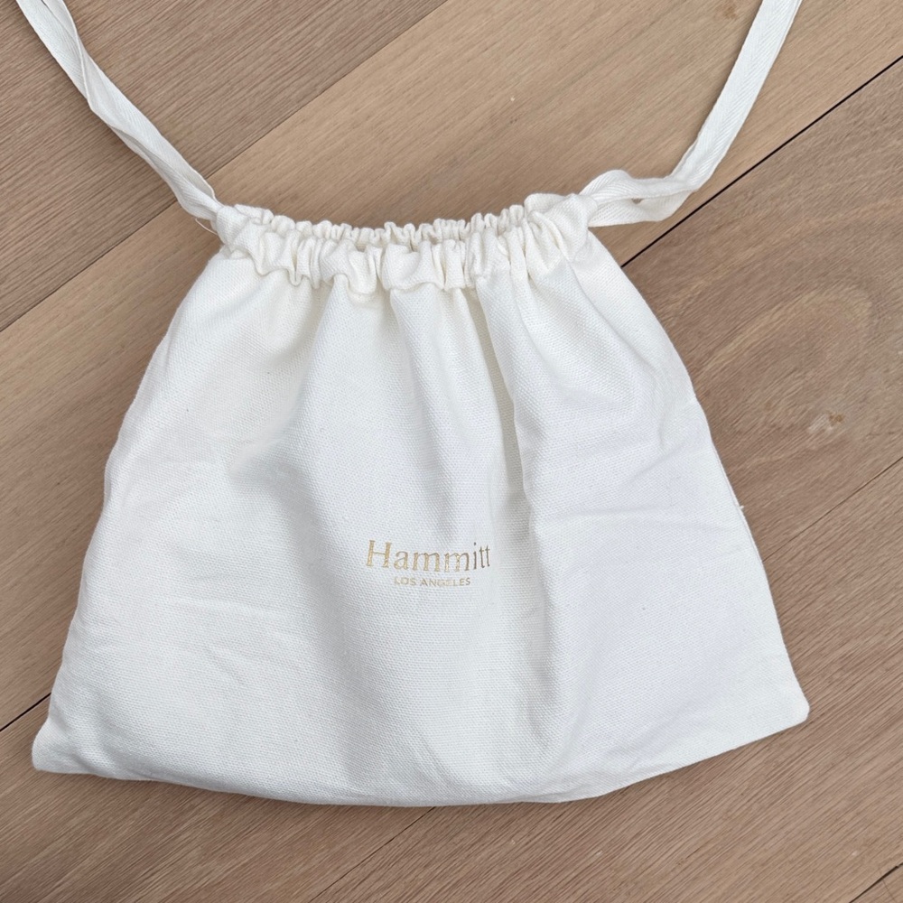 Brand New Hammitt White Leather Crossbody Phone Wallet - Picture 7 of 7
